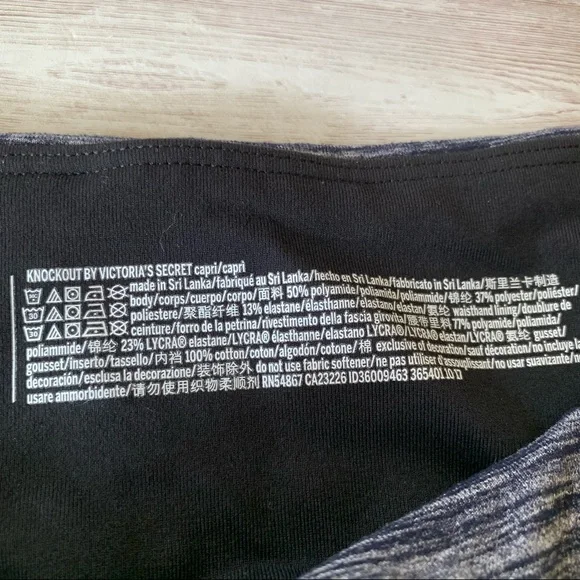 Victoria Secret Sport Navy Blue Space Dye Heathered High Rise Crop Leggings - Picture 7 of 9